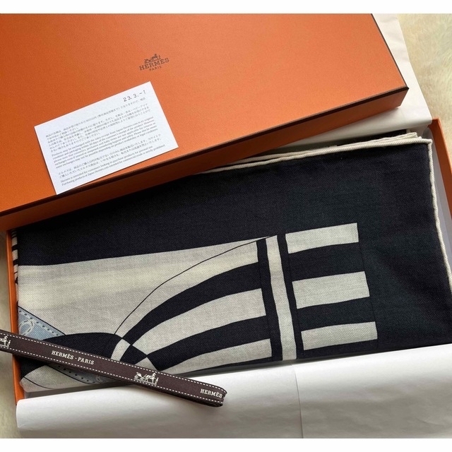 アロー様ご専用 新品未使用 エルメスカレジェアン 《空想の鞍 アロー様ご専用 新品未使用 エルメスカレジェアン 《空想の鞍