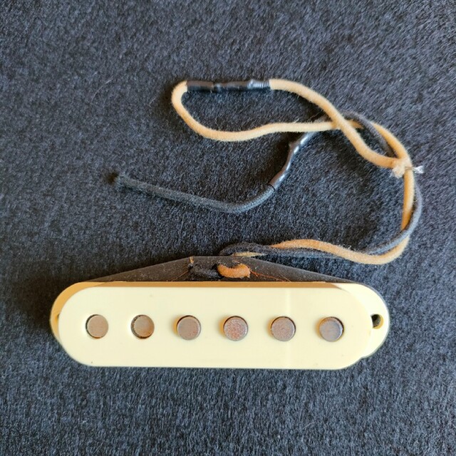 激安セール】 入手困難 NJS 60 Bottom Black Pickups Classic エレキ