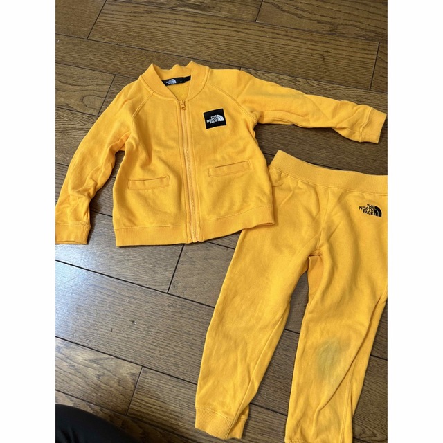 THE NORTH FACE(ザノースフェイス)のNORTH FACE  ノースフェイス  ロゴスウェットジャケット パンツ キッズ/ベビー/マタニティのキッズ服男の子用(90cm~)(ジャケット/上着)の商品写真