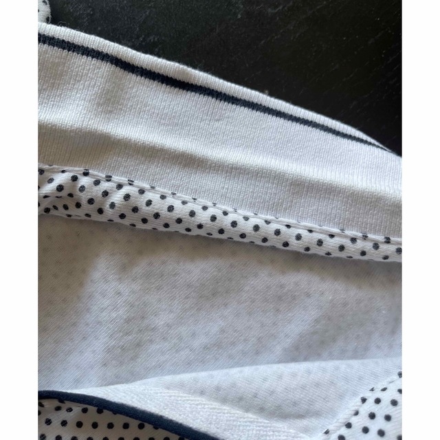 TOMMY HILFIGER(トミーヒルフィガー)のポロシャツ　トミーヒルフィガー　白　ドット　レディース　XS レディースのトップス(ポロシャツ)の商品写真