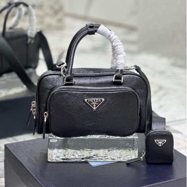 PRADA プラダ ナッパアンティーク ミニポケット トップハンドルバッグ
