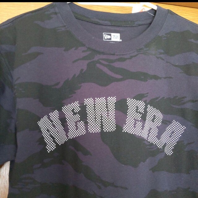 NEW ERA(ニューエラー)の新品タグ付　NEW ERA　ニューエラ　Tシャツ サイズS メンズのトップス(Tシャツ/カットソー(七分/長袖))の商品写真