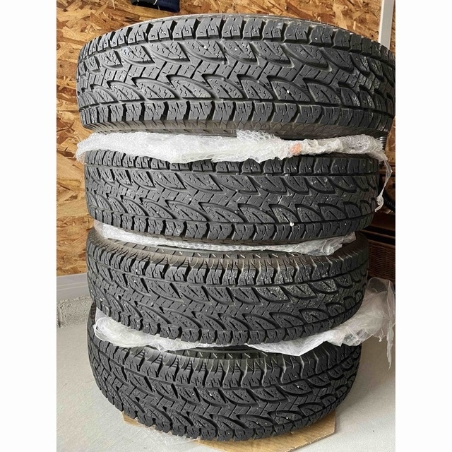 新品グッドイヤースタッドレスタイヤセット175/80R16ジムニー