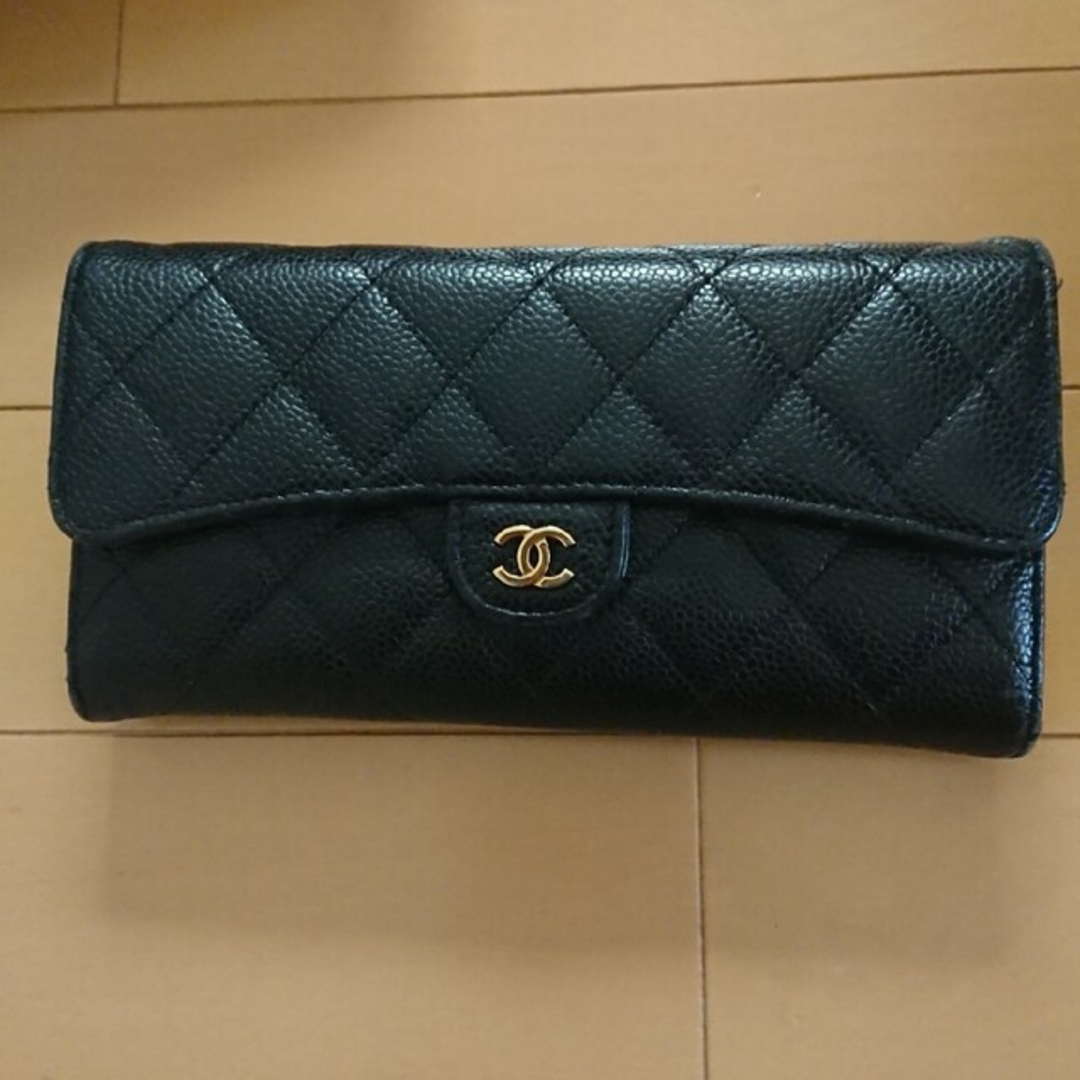 再度最終限定価格CHANEL キャビアスキン 長財布