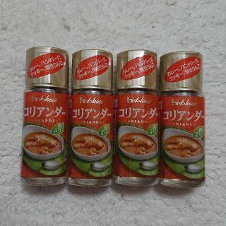 ハウスショクヒン(ハウス食品)のハウス食品 コリアンダー パウダー 12g  4本セット(調味料)