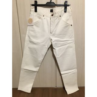 ラングラー(Wrangler)の新品　wrangler 白 パンツ ホワイトデニム クロップドパンツ (デニム/ジーンズ)