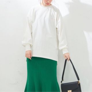 ナチュラルクチュール(natural couture)の専用🌟いろんな位置ロゴロンT(Tシャツ(長袖/七分))