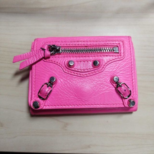 バレンシアガ クラシック ミニ財布 三つ折り コンパクトウォレット 蛍光ピンク