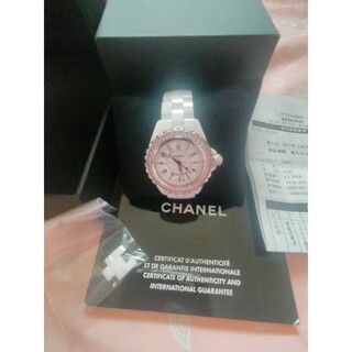 シャネル(CHANEL)のCHANEL 腕時計j12 ピンクサファイアベゼル USED 美品 確実正規品(腕時計)