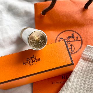 エルメス(Hermes)の【新品未使用】HERMES リップバーム 〈ルージュ エルメス〉(リップケア/リップクリーム)