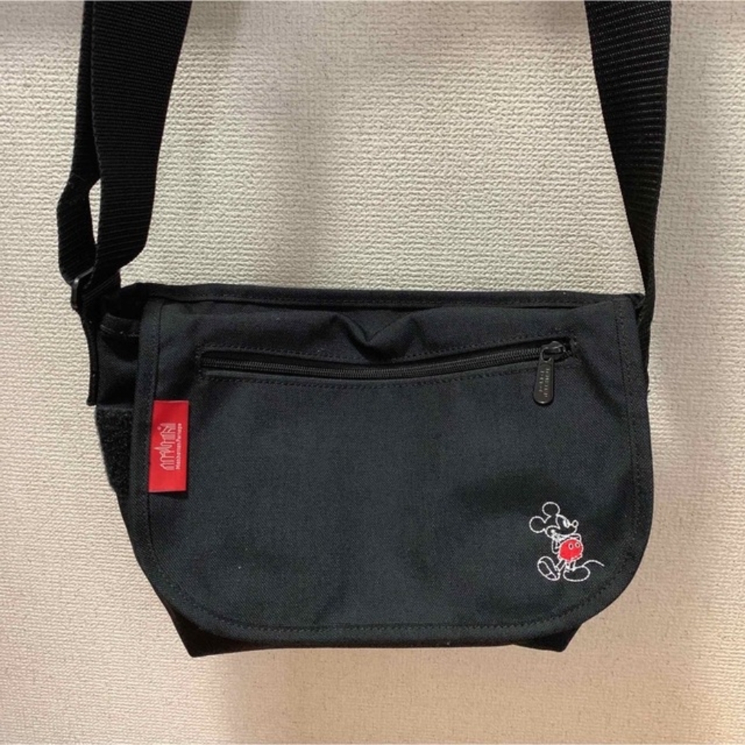 Manhattan Portage(マンハッタンポーテージ)のManhattan Portage Mickey Messenger Bag レディースのバッグ(メッセンジャーバッグ)の商品写真