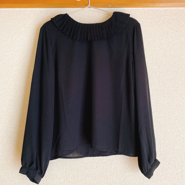 シフォンブラウス　長袖　ブラック レディースのトップス(シャツ/ブラウス(長袖/七分))の商品写真