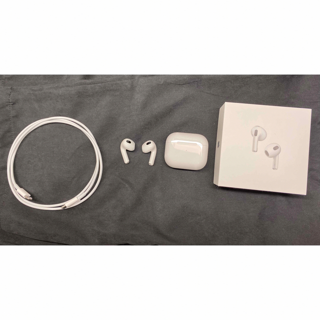 AirPods 第3世代 美品の通販 by min's shop|ラクマ