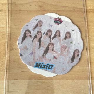 NiziU アヤカ　kcon カフェ　トレカ