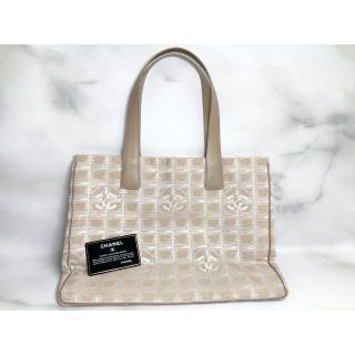 シャネル バッグ(ベージュ系)の通販 3,000点以上 | CHANELの シャネル バッグ(ベージュ系)の通販 3,000点以上 | CHANELの