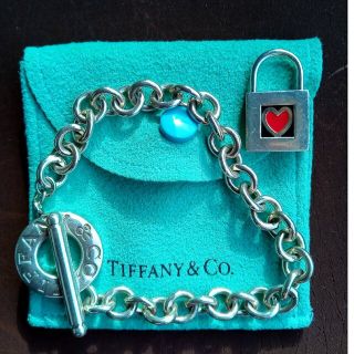 ティファニー(Tiffany & Co.)のティファニーシルバーブレスレットチャーム付き(ブレスレット/バングル)