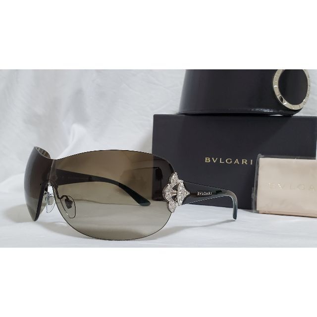 BVLGARI(ブルガリ)の正規良 ブルガリ ディーヴァ ドリーム ロゴ シールドレンズサングラス茶 付属有 レディースのファッション小物(サングラス/メガネ)の商品写真