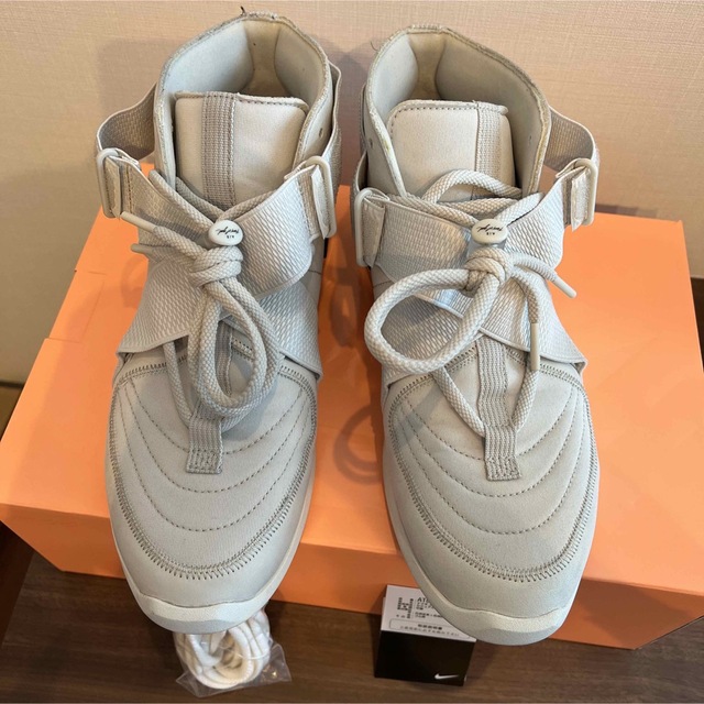 NIKE(ナイキ)のNike AIR fear of god 1 28㎝ メンズの靴/シューズ(スニーカー)の商品写真