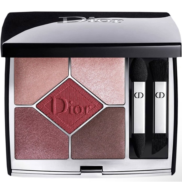 Christian Dior(クリスチャンディオール)のディオール サンク クルール クチュール 879 ルージュ トラファルガー コスメ/美容のベースメイク/化粧品(アイシャドウ)の商品写真
