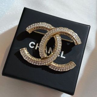 シャネル ブローチの通販 4,000点以上 | CHANELを買うならラクマ シャネル ブローチの通販 4,000点以上 | CHANELを買うならラクマ