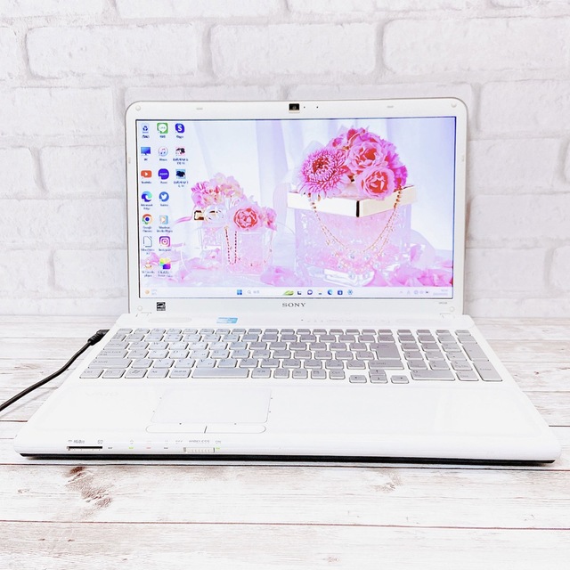 14時までの注文で即日配送 早い者勝ち‼VAIO✨Corei5&爆速SSD500GB