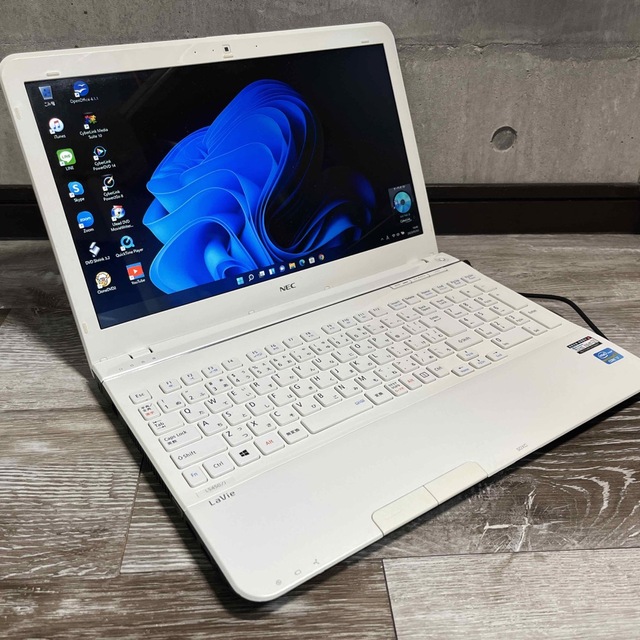 爆速仕様 Core i7 新品SSD Blu-ray メモリ8GB Webカメラ | フリマアプリ ラクマ 爆速仕様 Core i7 新品SSD Blu-ray メモリ8GB Webカメラ | フリマアプリ ラクマ
