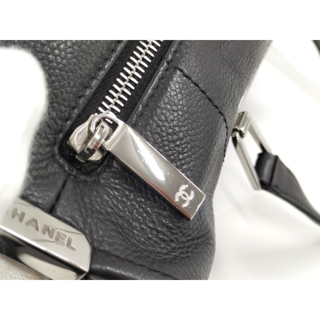 CHANEL - CHANEL ミニボストンバッグ チョコバー キャビアスキン CHANEL - CHANEL ミニボストンバッグ チョコバー キャビアスキン