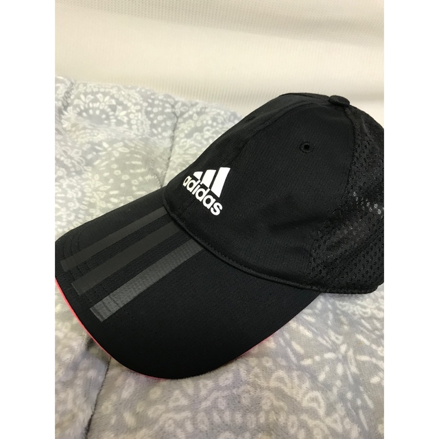 adidas(アディダス)のアディダスキャップ キッズ/ベビー/マタニティのこども用ファッション小物(帽子)の商品写真