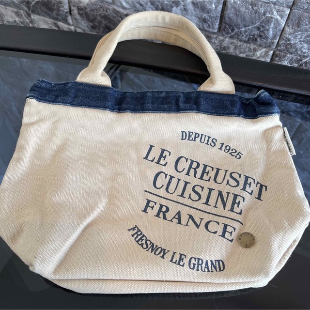 LE CREUSET(ルクルーゼ)の【LE CREUSET ル・クルーゼ】ランチバッグ♪ レディースのバッグ(トートバッグ)の商品写真