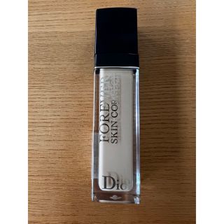 クリスチャンディオール(Christian Dior)のクリスチャンディオール　ディオールスキンフォーエバー　コレクトコンシーラー　2W(コンシーラー)