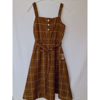 アクシーズファム(axes femme)の新品 axes femme チェック キャミワンピ パールボタン 茶色 M(ひざ丈ワンピース)