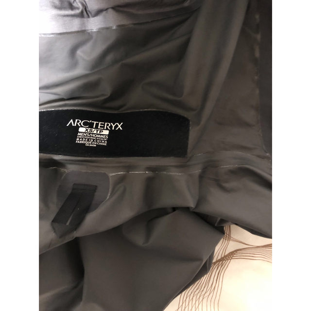 ARC'TERYX(アークテリクス)のアークテリクス ベータ SL  BETA SL メンズのジャケット/アウター(マウンテンパーカー)の商品写真