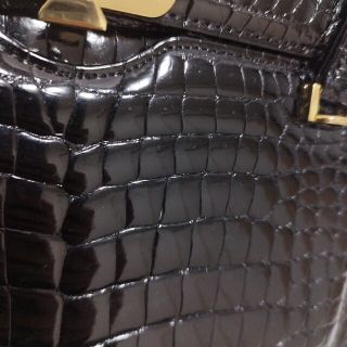 リアルシャイニングクロコダイル革 最高級バッグの通販 by ポンタ |ラクマ