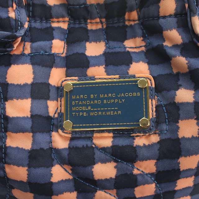 MARC BY MARC JACOBS(マークバイマークジェイコブス)のマークバイマークジェイコブス トートバッグ ハンドバッグ キルティング 紺 レディースのバッグ(トートバッグ)の商品写真