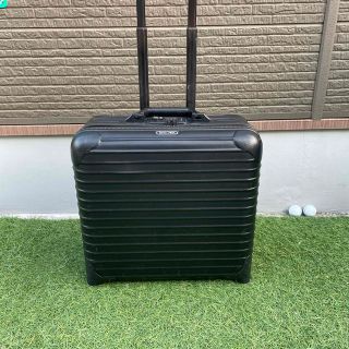 リモワ(RIMOWA)のお買い得！リモワ　トローリー　黒マット　スーツケース(トラベルバッグ/スーツケース)