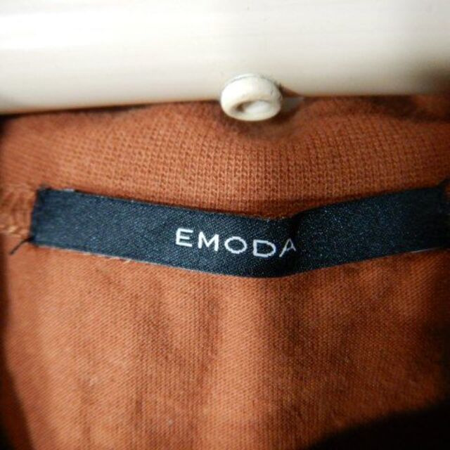 EMODA(エモダ)のo6324　EMODA　エモダ　レディース　半袖　tシャツ　人気 レディースのトップス(Tシャツ(半袖/袖なし))の商品写真