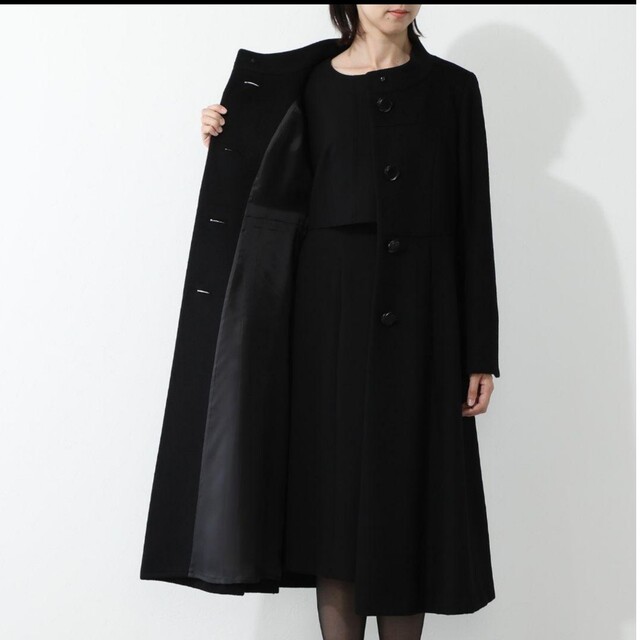 Madame Hiroko(マダムヒロコ)のマダムヒロコ コート ウール 黒 ロング  ショップ チャンネル  新品 13号 レディースのジャケット/アウター(ロングコート)の商品写真