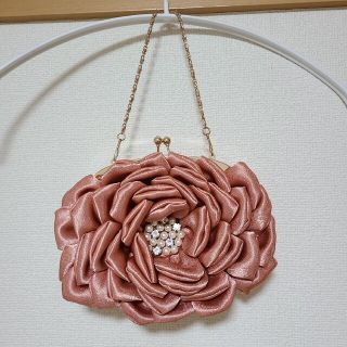 パサージュミニョン(passage mignon)の美品【passage mignon】お花バッグ(クラッチバッグ)