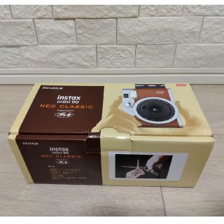 フジフイルム(富士フイルム)のFUJIFILM INSTAX MINI90 ネオクラシック BROWN(フィルムカメラ)