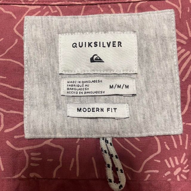 QUIKSILVER(クイックシルバー)の2679 クイックシルバー 半袖 花柄 総柄 アロハシャツ トップス メンズのトップス(シャツ)の商品写真