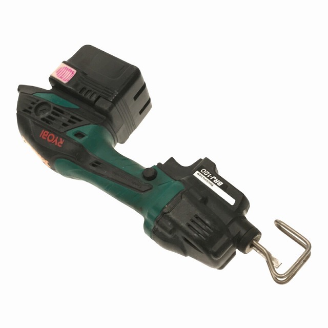 ☆品☆RYOBI リョービ 14.4V充電式小型レシプロソー BRJ-120 バッテリー2個(14.4V 3.0Ah)付 充電器/ケース付 替刃1枚付き 69665