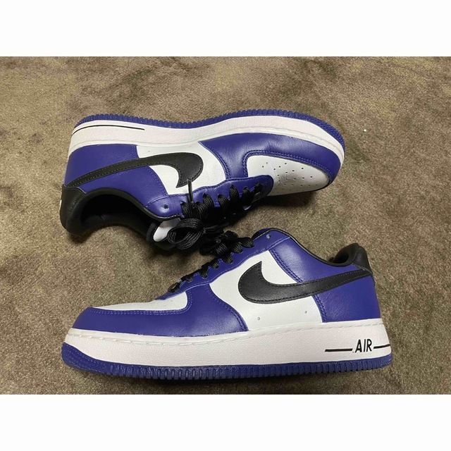 NIKE(ナイキ)のair force 1 court purple nike by you メンズの靴/シューズ(スニーカー)の商品写真