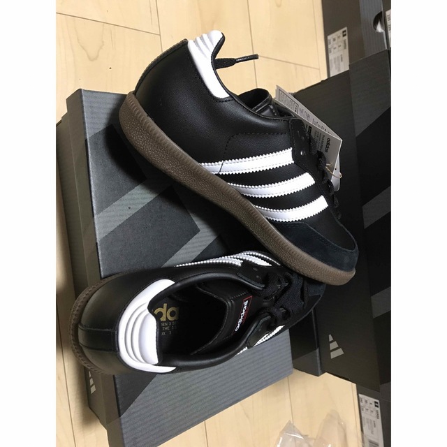 adidas(アディダス)のadidas アディダス SAMBA 23.5㎝ 新品未使用 レディースの靴/シューズ(スニーカー)の商品写真