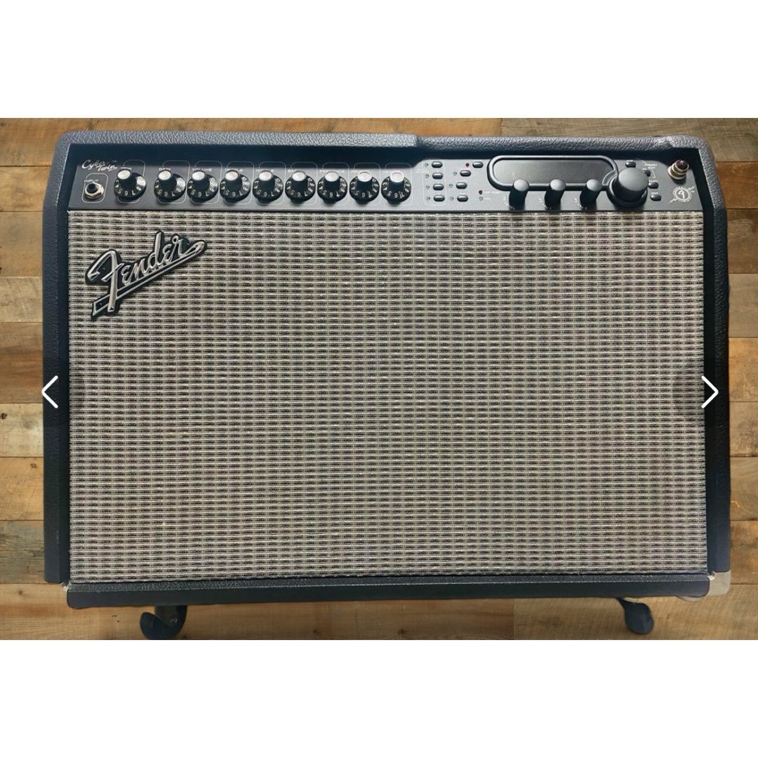 Fender(フェンダー)の(美品) Fender Cyber Twin PR393 モデリングアンプ 楽器のギター(ギターアンプ)の商品写真