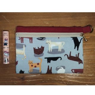2388 ねこ柄 フラットポーチS ハンドメイド(ポーチ)