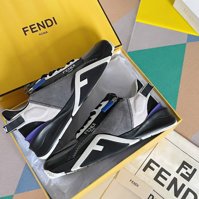 誕生日プレゼント FENDI ロゴロートップスニーカ ブラックファブリック