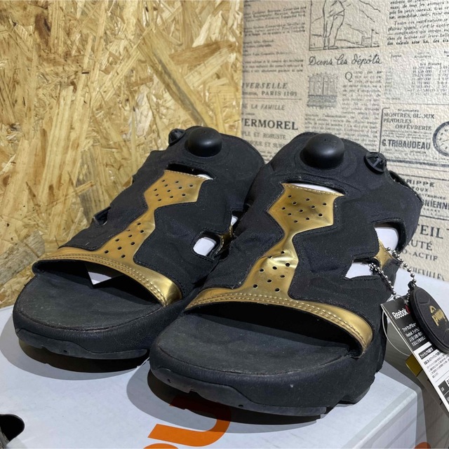 サンダルReebok リーボック INSTAPUMP FURY SANDAL MAG