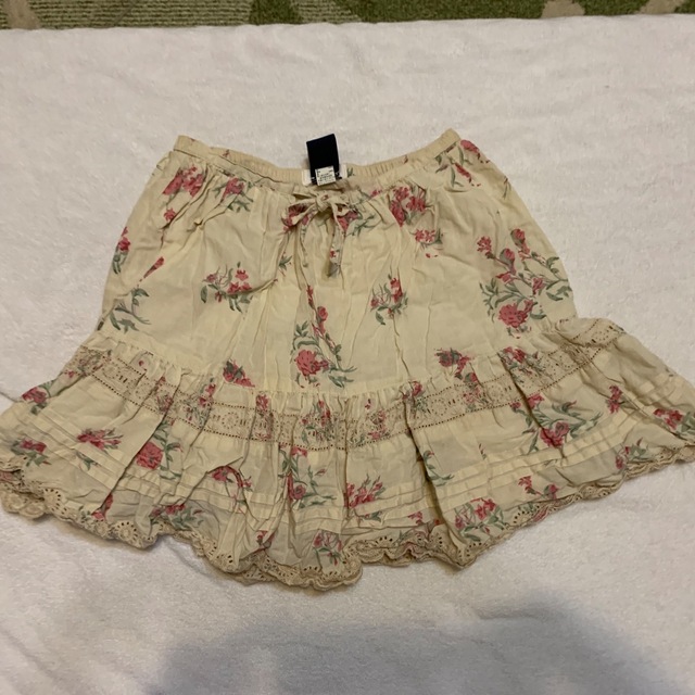 GAP Kids(ギャップキッズ)のGAP スカート　110 キッズ/ベビー/マタニティのキッズ服女の子用(90cm~)(スカート)の商品写真