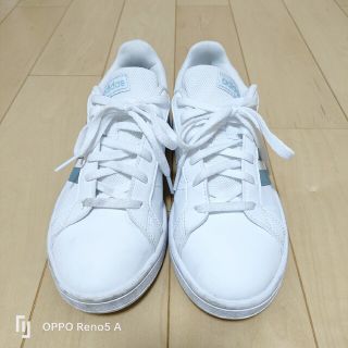 アディダス(adidas)のadidas　スニーカー(スニーカー)