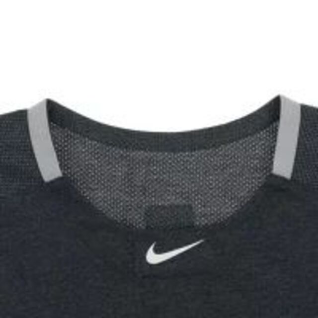 NIKE(ナイキ)のナイキ　ヤンキース　半袖Tシャツ　新品未使用 メンズのトップス(Tシャツ/カットソー(半袖/袖なし))の商品写真